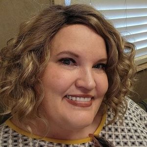 Meet your Posher, Pam